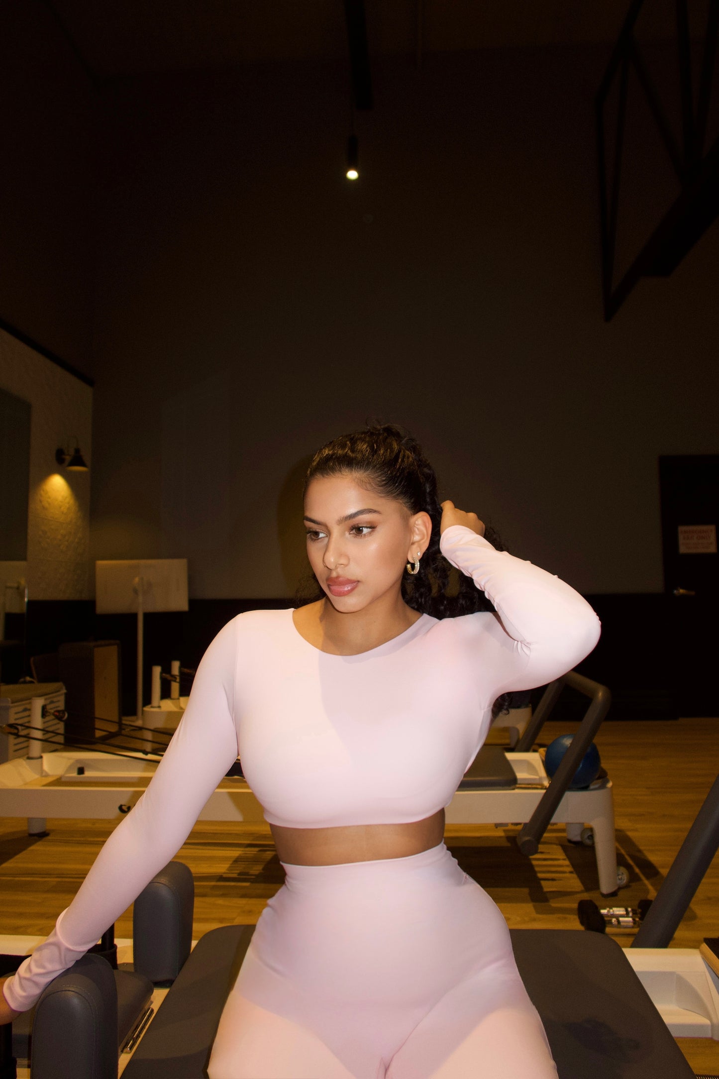 Seamless Backless Crop