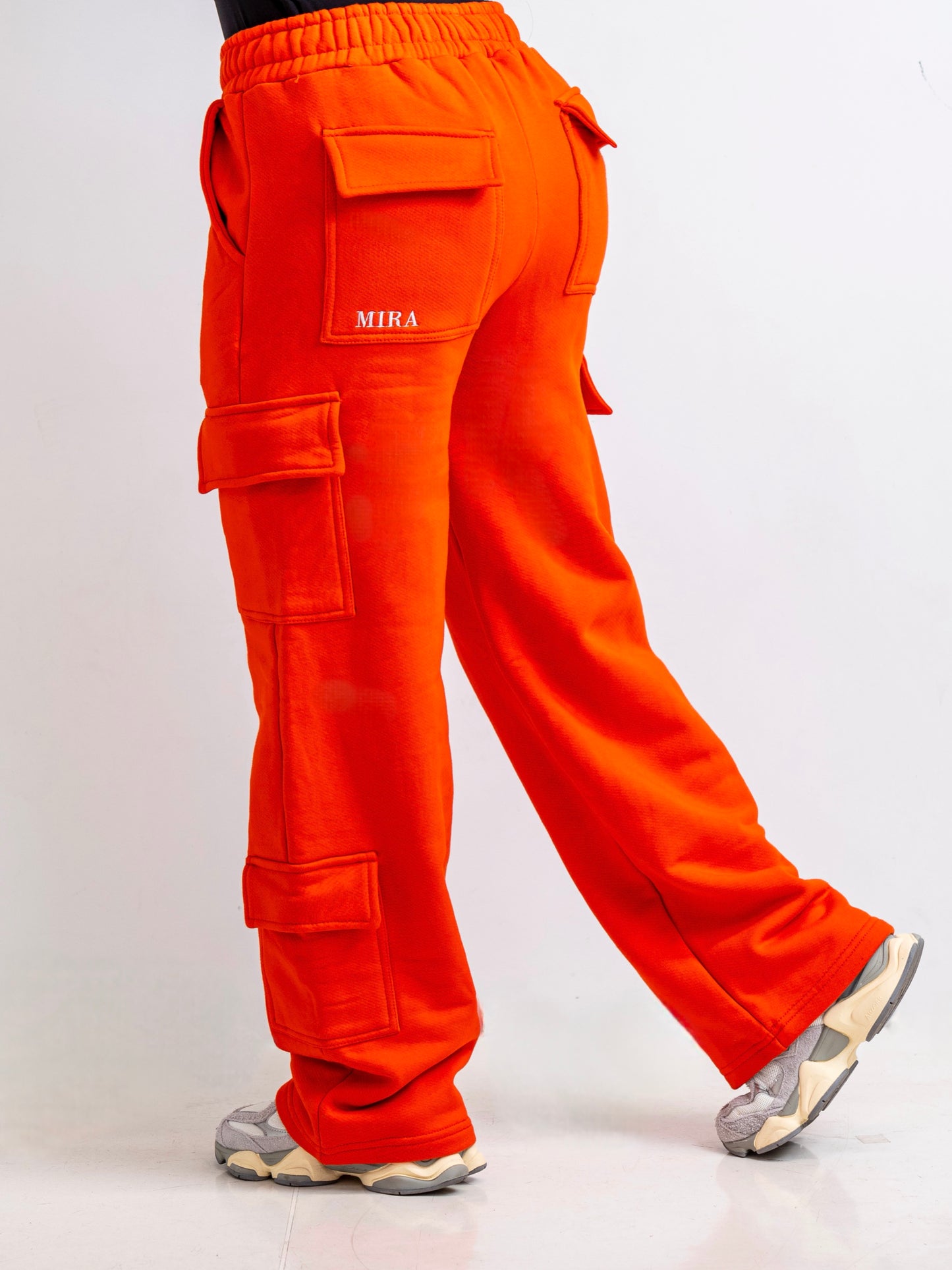 Contour Cargo Sweatpants