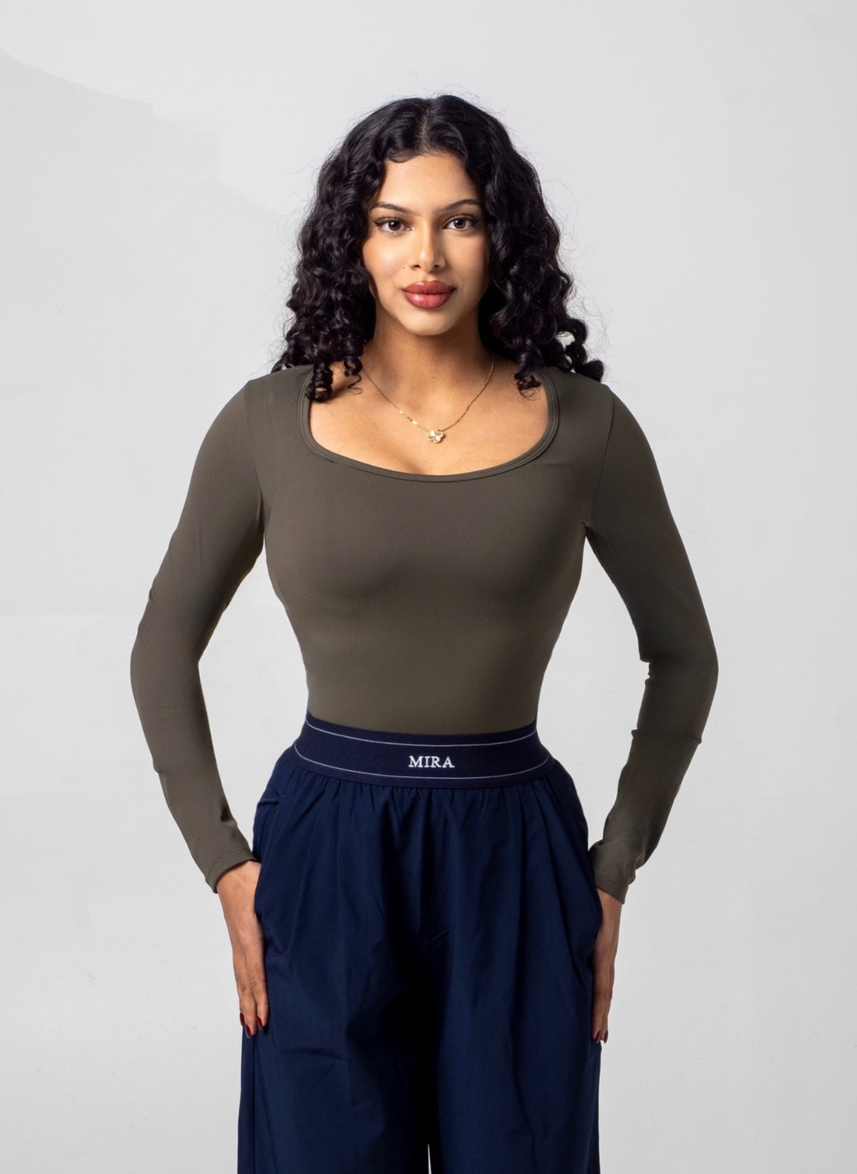 AURA Scoop Neck Top - Matcha