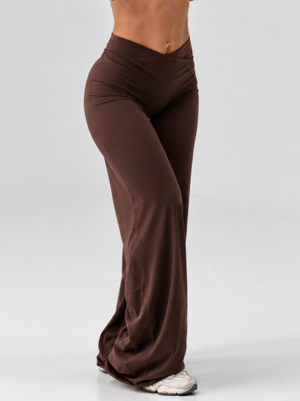 V - shaped Straight Leg Leggings - Espresso