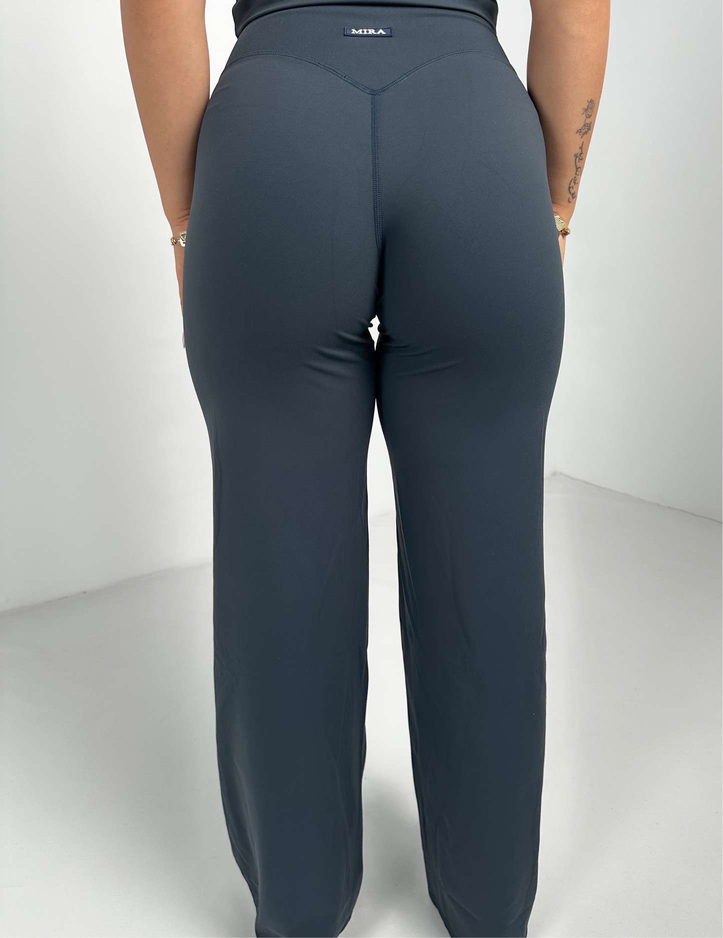 Seamless Straight Leg Leggings