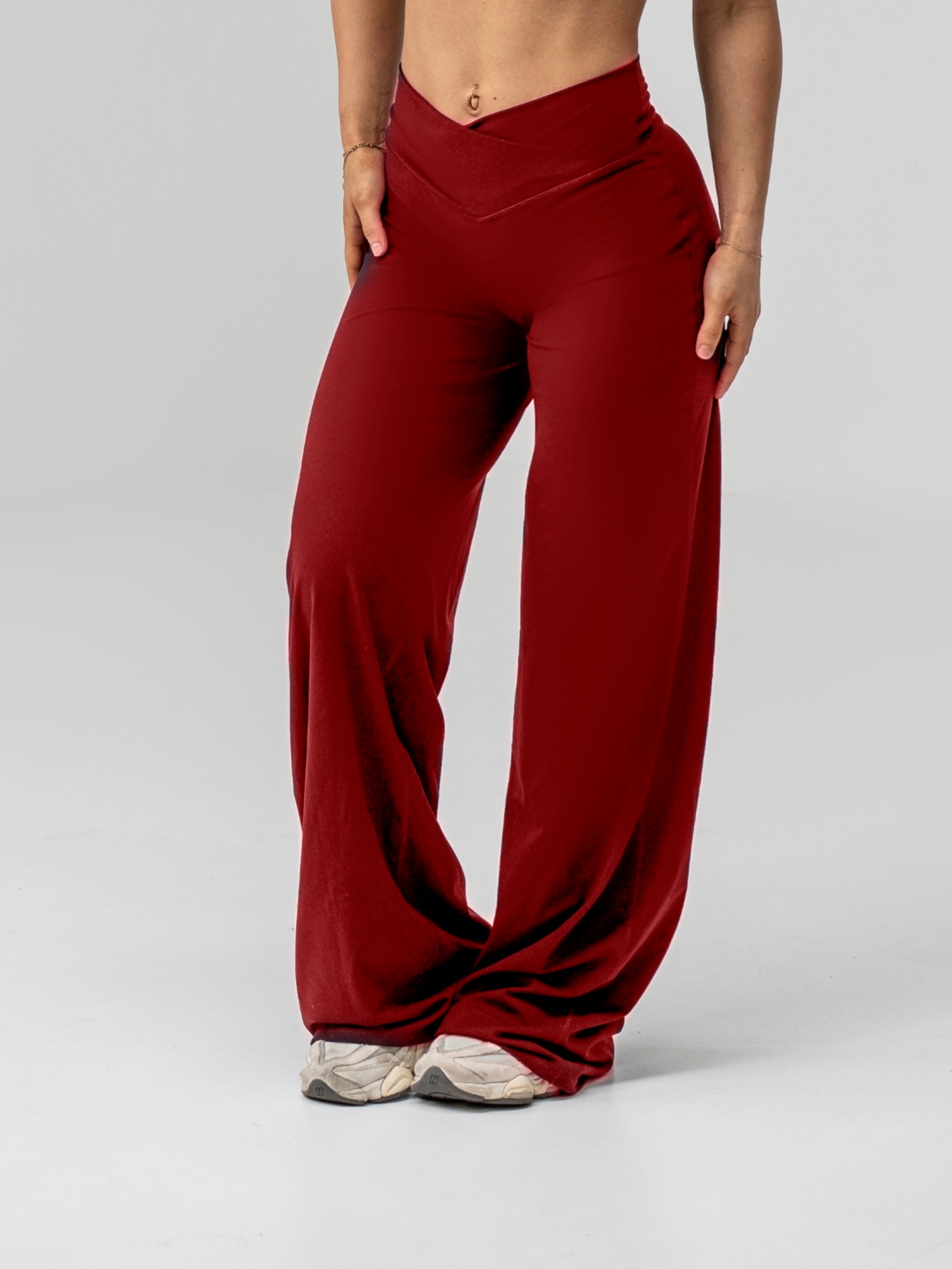 V - shaped Straight Leg Leggings - Cherry