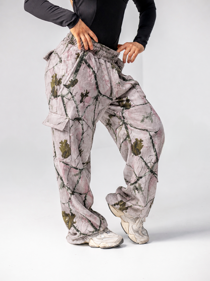 Contour Cargo Sweatpants - Pink Camo