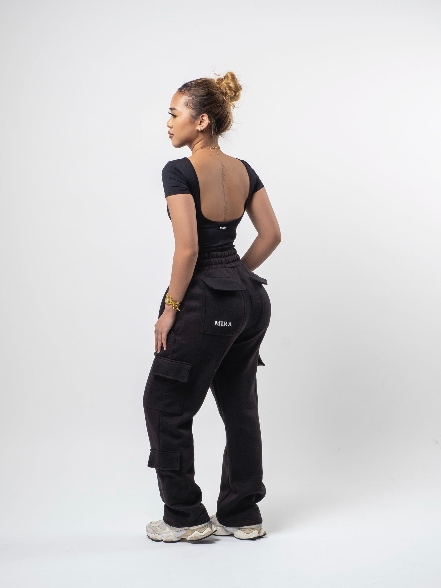 Contour Backless Top