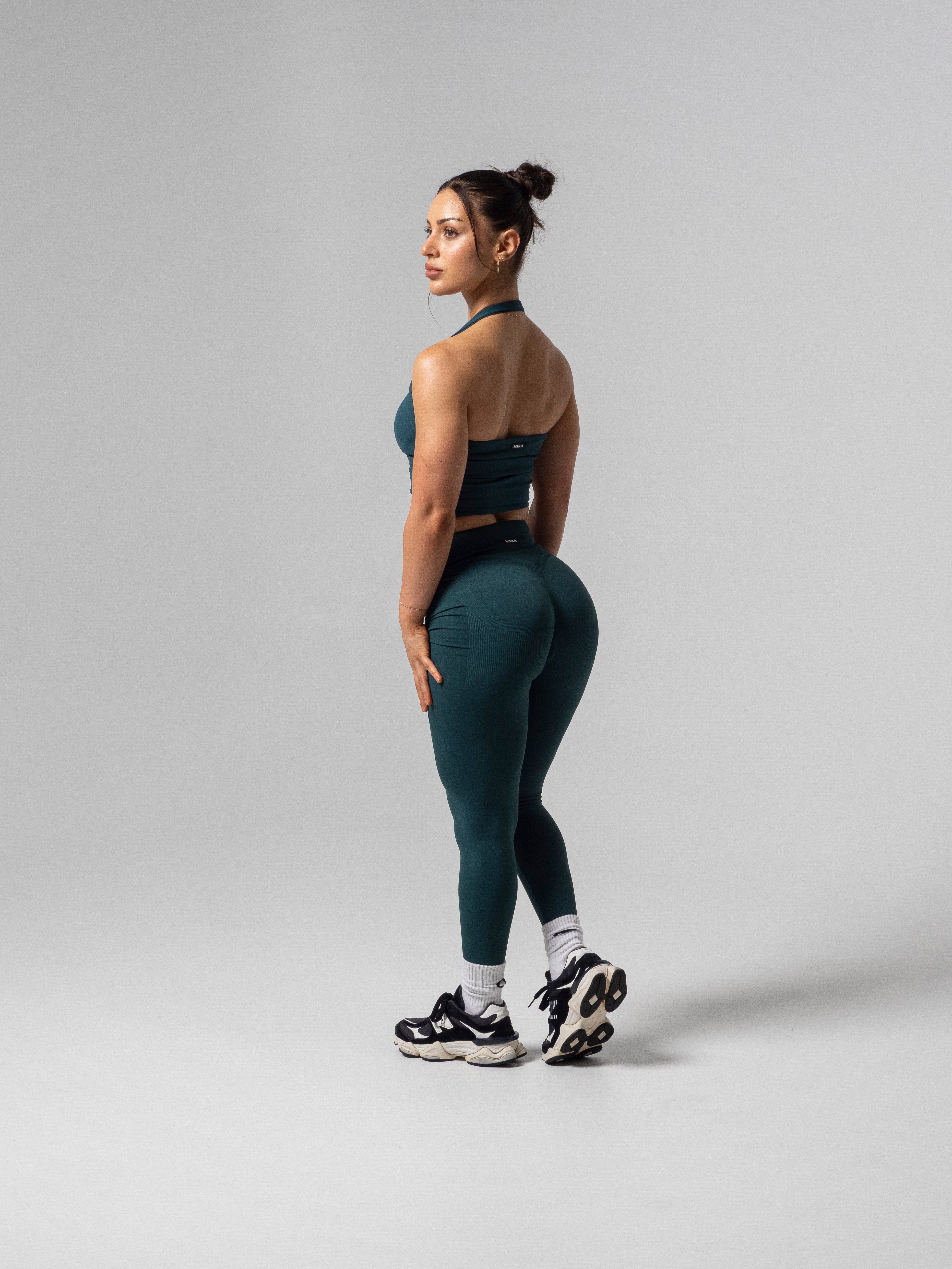 Accentuate Leggings - Pine