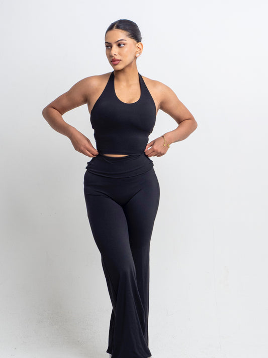 Fold Over Seamless Flares